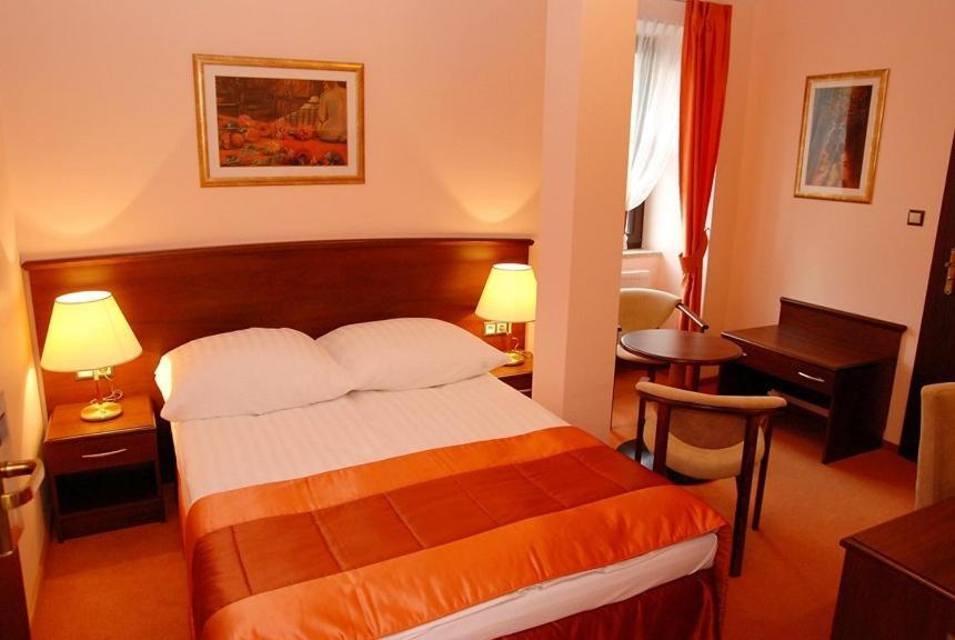 Aparthotel EkspresjaNakło nad Notecią 部屋 写真